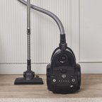 Karaca Vantuz Action Force X10 2 Lt Toz Torbasız Hazneli Elektrikli Süpürge Black 899 W