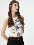 Kolsuz Crop Tişört Kartal Baskılı Önden Asimetrik Kesim Slim Fit Pamuklu