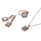 AgaKulche Baget Taşlı Gümüş Takı Seti Elmas Montür S30-EB (925)