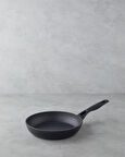 English Home Pro Grade İndüksiyon Tabanlı Tava 24 cm Siyah