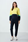 Sarı Kompakt Pamuklu Kalın Pürüzsüz Dokulu O Yaka Oversize Fit Kadın Sweatshirt - 97289