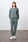 Haki Kompakt Pamuklu Kalın Pürüzsüz Dokulu O Yaka Oversize Fit Kadın Eşofman Takım - 95341