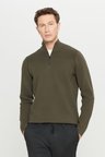 Pamuklu Slim Fit Dar Kesim Bato Yaka Dokulu Triko Kazak