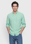 Yeşil Düz Casual Fit Uzun Dokuma Casual %100 Keten Gömlek