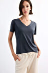 V Yaka Modal Kısa Kollu Tişört
