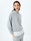 Çift Kumaş Kullanımlı Üç İplik Kapüşonlu Oversize Sweatshirt