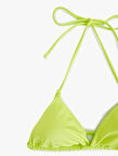 Boyundan Bağlamalı Parlak Üçgen Bikini Üstü