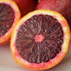 İçi Dışı Kırmızı Blood Orange Portakal Fidanı (Sınırlı Stok)