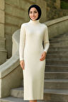Kadın Tesettür Triko Elbise  - Beyaz