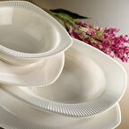 Kütahya Porselen Çisil 24 Parça 6 Kişilik Klasik Kare Porselen Yemek Takımı 