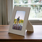 Gerçek Deri Masaüstü Fotoğraf Çerçevesi, 22x17cm (15x10 foto) Vizon