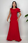 Delvira Drapeli Tek Omuz Çiçek Detaylı Uzun Kırmızı Abiye Elbise