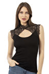 Özkan 27055 Kadın Viskon Kaşkorse Yakası Ve Sırtı Dantel Detaylı Esnek Rahat Örme Atlet Bluz