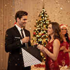 44×35×18 cm Kartaneli Siyah Beyaz Hasır Saplı Pleksi Figürlü Cavita B6 Lüks Yılbaşı Hediyelik Çanta