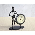 Metal Saatli Saksafon Çalan Müzisyen Alk4335