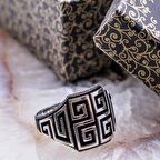 925 Ayar Gümüş Labirent Desenli  Erkek Yüzük