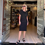 ŞİFON DETAYLI BASKILI ÇİZGİLİVE PAYET GARNİLİ ELBİSE