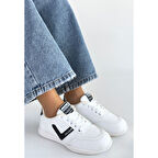 Jowen Beyaz Cilt Siyah Detaylı Bağcıklı Spor Ayakkabı - Lisinya