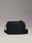 Calvin Klein Kadın Çapraz Çanta LV04F3097GUB1