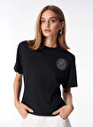 KARL LAGERFELD Yuvarlak Yaka Baskılı Siyah Kadın T-Shirt 240W1701