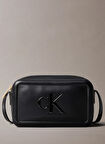 Calvin Klein Siyah Kadın Çapraz Çanta LV04F3220G