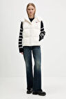 Tommy Hilfiger TJW Alaska Grid Kuş Tüyü Kadın Beyaz Yelek DW0DW21627YBH