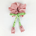  Woodycord El Yapımı Pembe-Yeşil Lale Model Scrunchie Toka