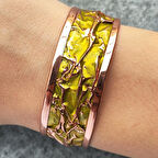 Sarı Renk Rölyef Desen Şekilli Kadın Bileklik El Yapımı Ayarlanabilir Bakır Bileklik