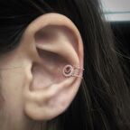 Yuvarlak Taşlı Vav Rose Kaplama Kıkırdak Gümüş Küpe