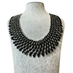 Uretti - Özlem 9422 7719 El Yapımı Siyah Kum Boncuk Yaka Kolye