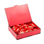 Sevdiklerinize Özel Kırmızı Ahşap Hediye Kutusunda 40 Adet Ülker Napoliten Çikolata