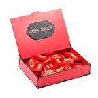 Sevdiklerinize Özel Kırmızı Ahşap Hediye Kutusunda 40 Adet Ülker Napoliten Çikolata ( Canım Annem Yazılı )