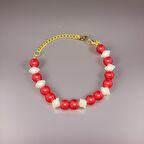 Zarif ve Anlamlı: Kırmızı ve Beyaz Taşlı El Yapımı Bijuteri Bileklik