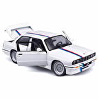 21100 Burago 1:24 BMW M3 1988 Model Araba