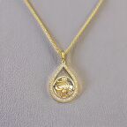 Parlak Taşlı Osmanlı Tura Model Altın Renk Uzun Zincir Bijuteri Kadın Kolyesi - Tarih ve Işıltı