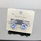 Parlak Kristal Taşlarla Süslenmiş Gümüş Renk Zarif Tasarım 316L Çelik Küpe - Şıklık ve Kalite