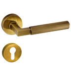 DOĞANLAR LT OLİFKA MAT VERNİK ROZETLİ KAPI KOLU TAKIM-Yale Kol