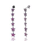 Kırmızı Taşlı Sıralı Altı Yıldız Rodium Kaplama Gümüş Küpe