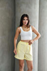 Kadın Sarı Beli Lastikli Keten Şort