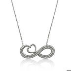 Gümüş Kalpli Sonsuzluk Kadın Kolye