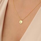 925 Ayar Gümüş Yuvarlak Plakalı Harf Kolye 