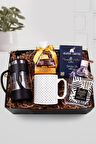 Siyah French Press & Kupa & Alerya Filtre Kahve & Godiva Çikolata & Pomellos Kolonya Hediye Seti