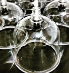 Hacamat Kupası 6 numara. 1 Adet Hacamat kalemi 5 Adet iğne hediye