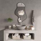 50x85 cm Dalgalı Siyah Çerçeveli Asimetrik Ayna – Banyo ve Dekor İçin Irregular Organik Form Duvar Aynası