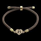 Şık Kalp Figürlü ve Kahverengi Örgülü 14 Ayar Altın Plakalı B Harfli Bileklik