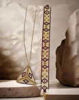 Etnik Desenli Boncuk İşlemeli Kolye ve Bileklik Seti, Bordo ve Bej Geometrik Desenli, Altın Rengi Zincirli