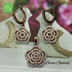 Çiçek Figürlü Taşlı Set