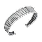 BlackCraft 925 Ayar Gümüş Eskitme Desenli Kadın Bilezik stil sahibi