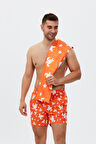 Caretta Desenli Plaj Havlusu & Deniz Şortu İkili Takım-Nar Çiçeği-XXL
