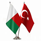 Madagaskar ve Türkiye İkili Masa Bayrağı Seti